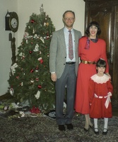 304-02 Dick Lynne Lucy Christmas 1990